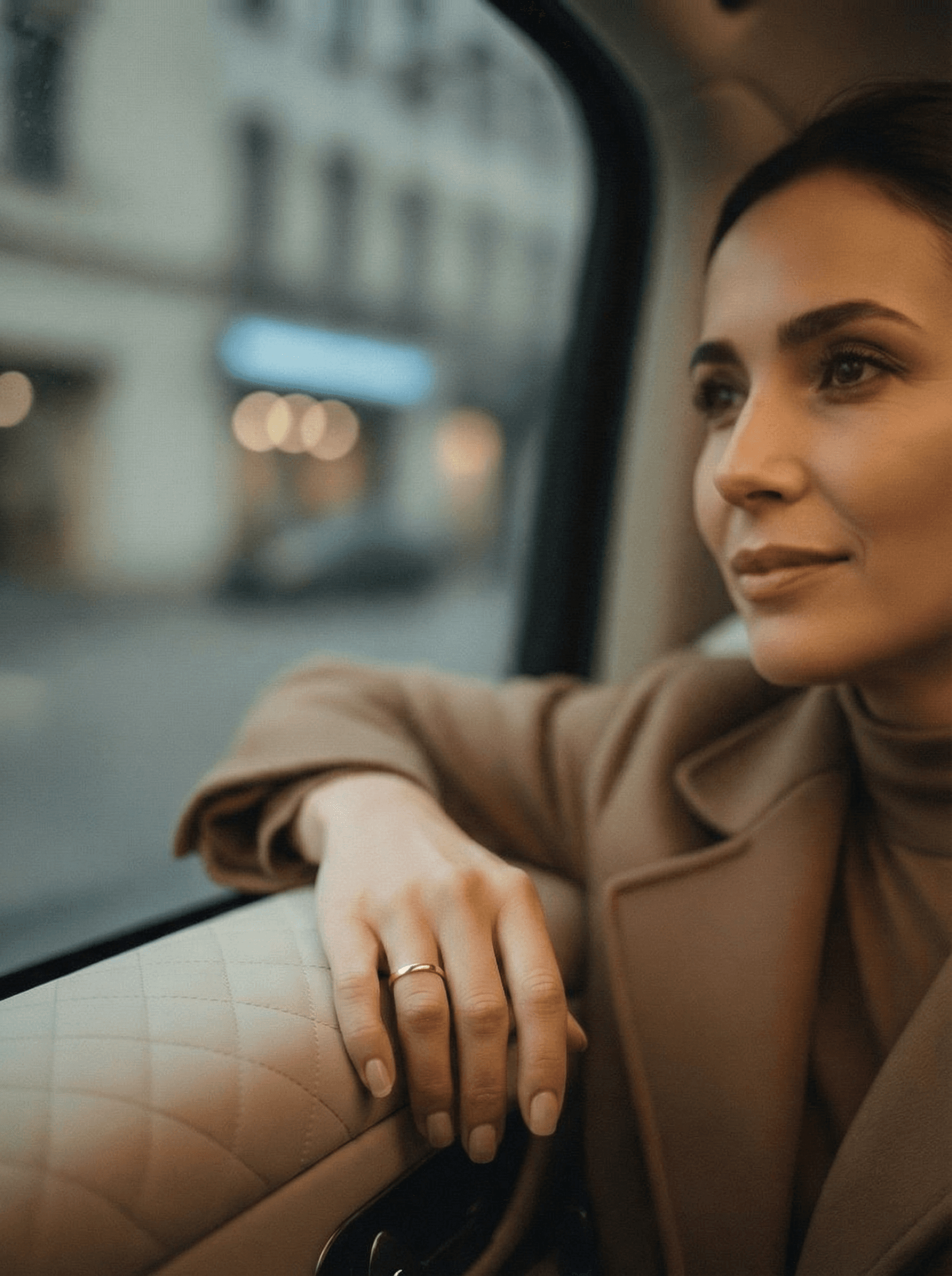 Melon Taxi Hero Background